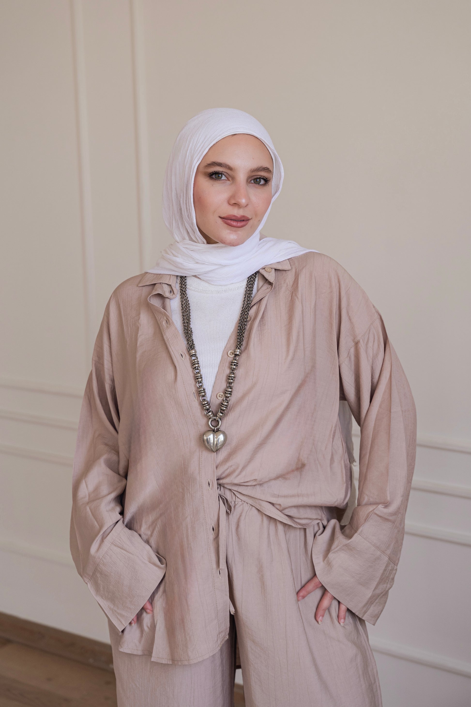 Crinkled - set in Beige