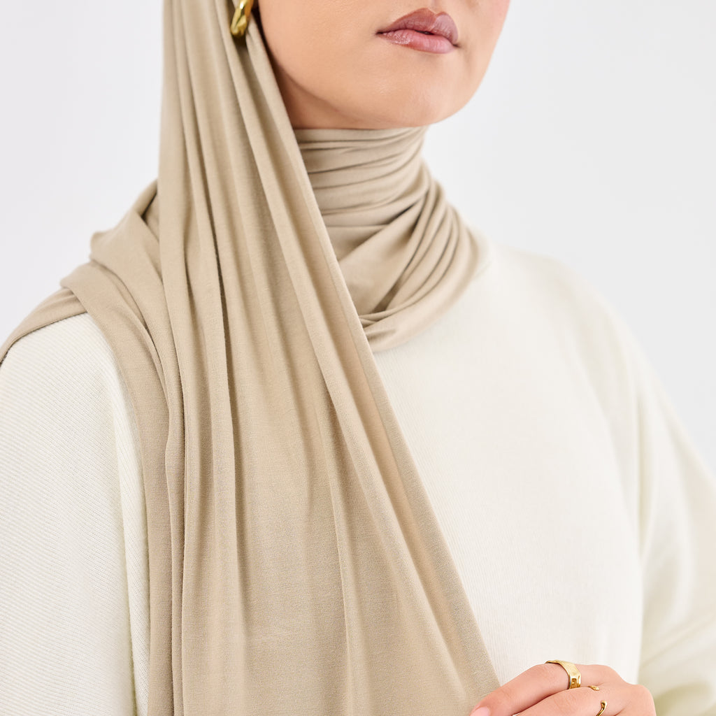 Beige jersey set