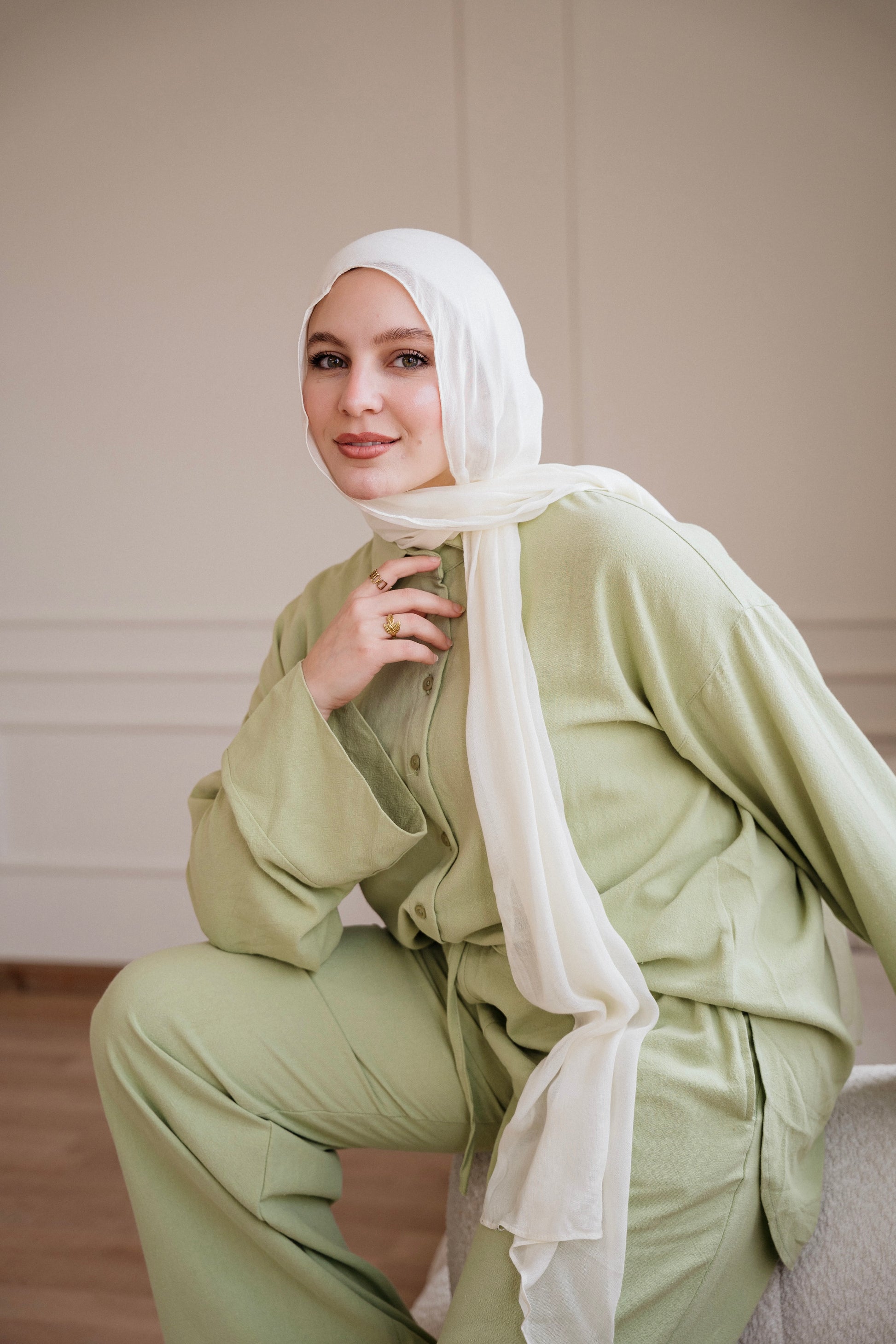 Lino - set in Pistachio