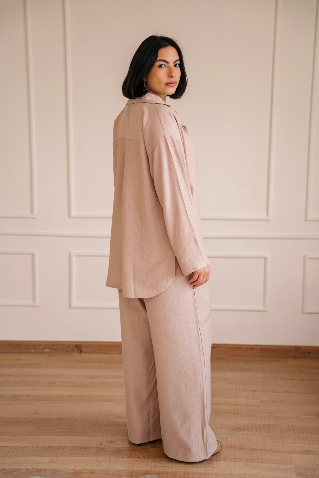 Crinkled - set in Beige