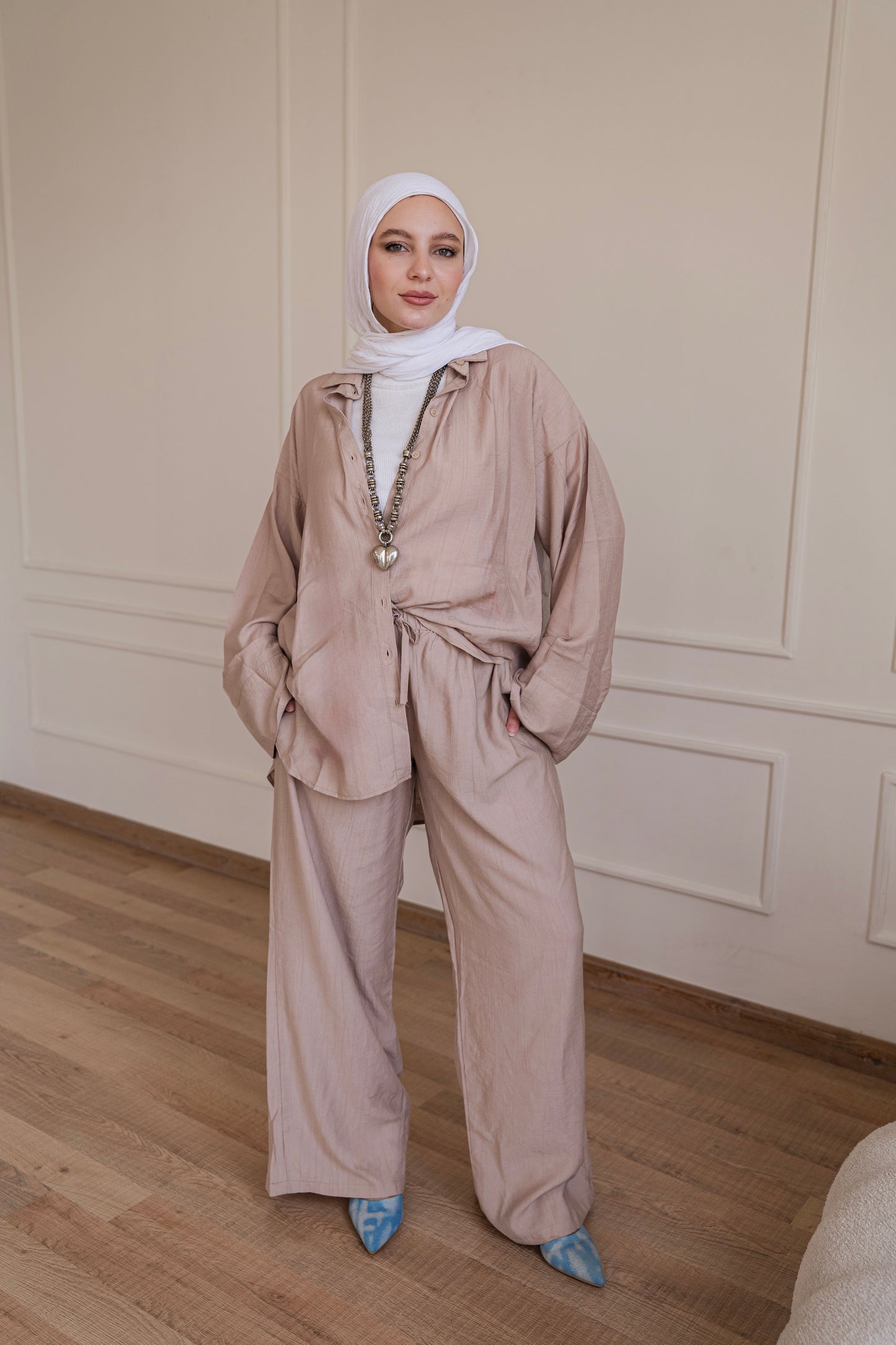 Crinkled - set in Beige